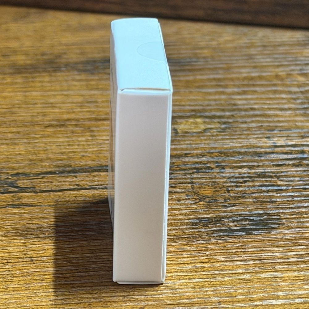 ✨ RealHer Pure Resolve Highlighter Brand New in Box - Picture 6 of 8